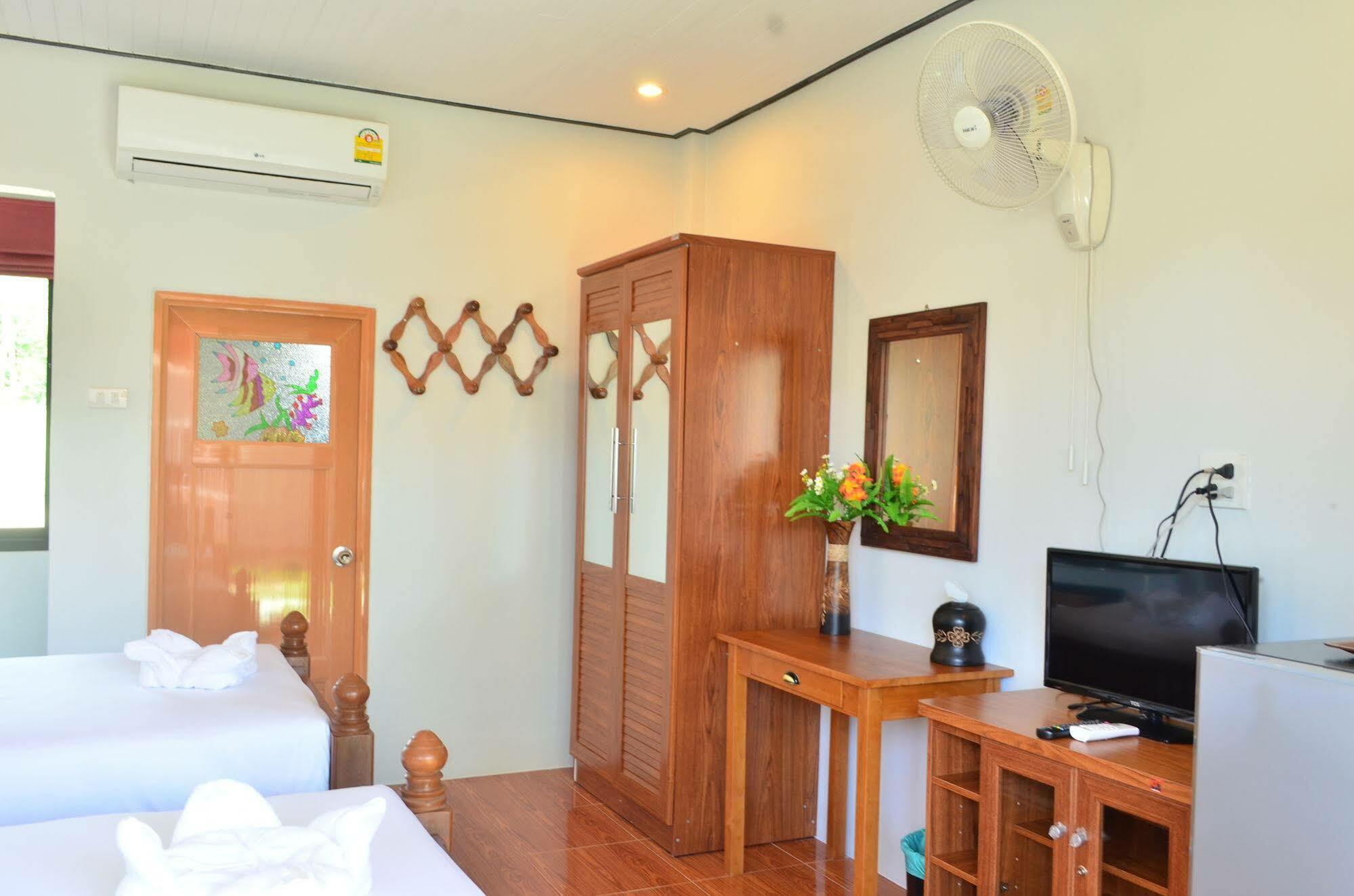 Hotel Phongpipat Lanta Mansion Ko Lanta Exteriér fotografie
